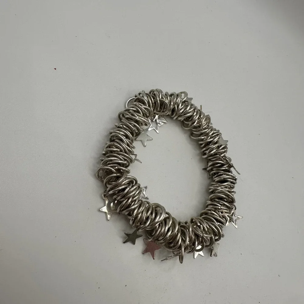 VTG Silver Tone Multi Ring Coil Star Charm Stretch Bracelet Chunky Celestial Y2K
